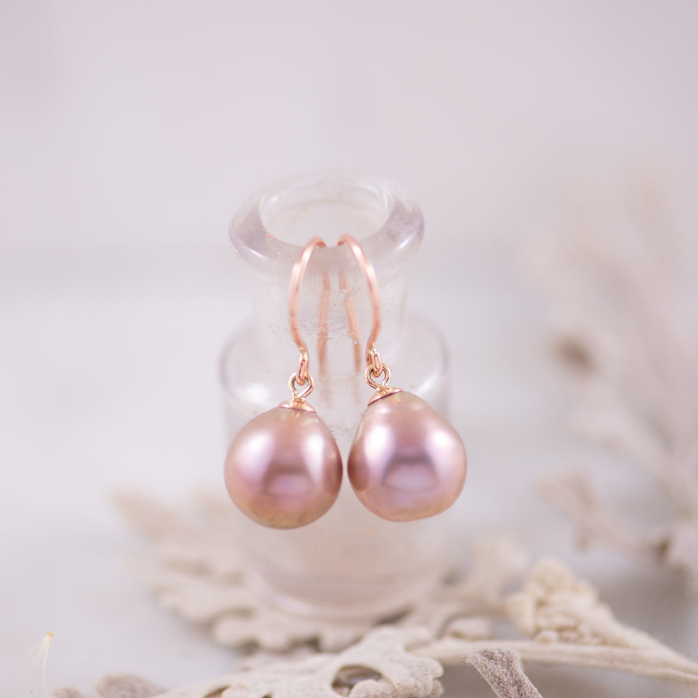 Pink Paradise- Pink Edison pearl with gemstone selling clusters