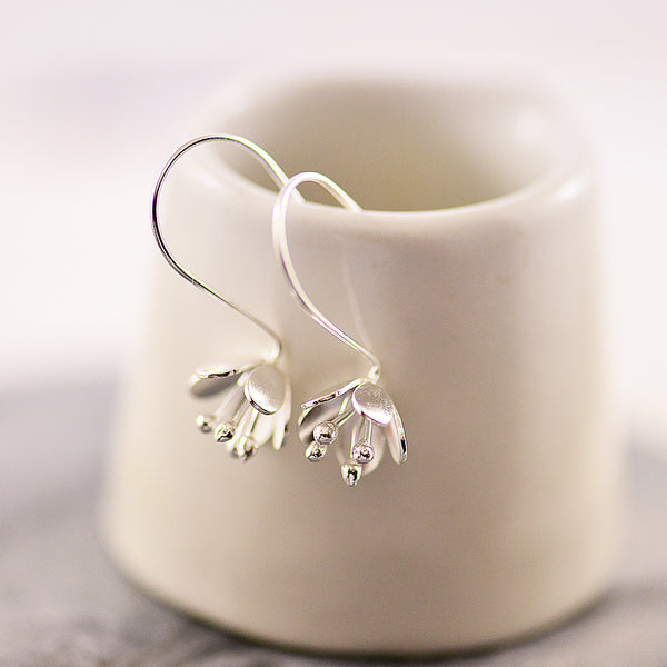 Sterling Silver small flower, hook earrings.