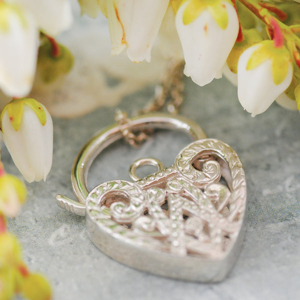 Heart Engraved & Plain Locket Pendant